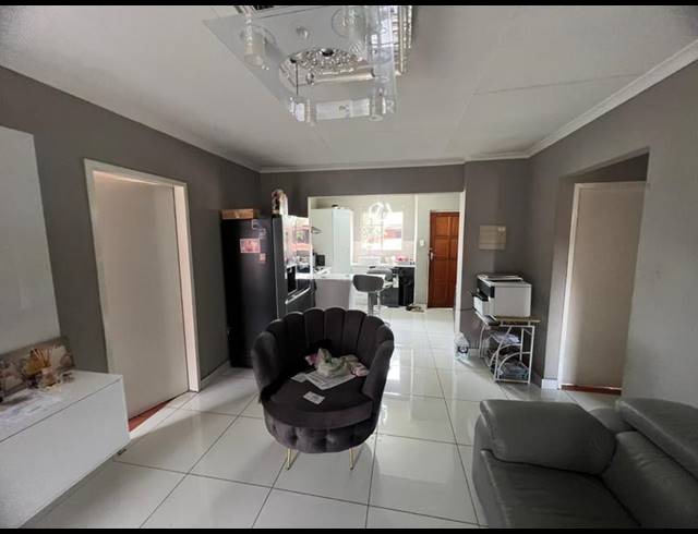 3 BEDROOM HOUSE FOR SALE IN NOORDWYK